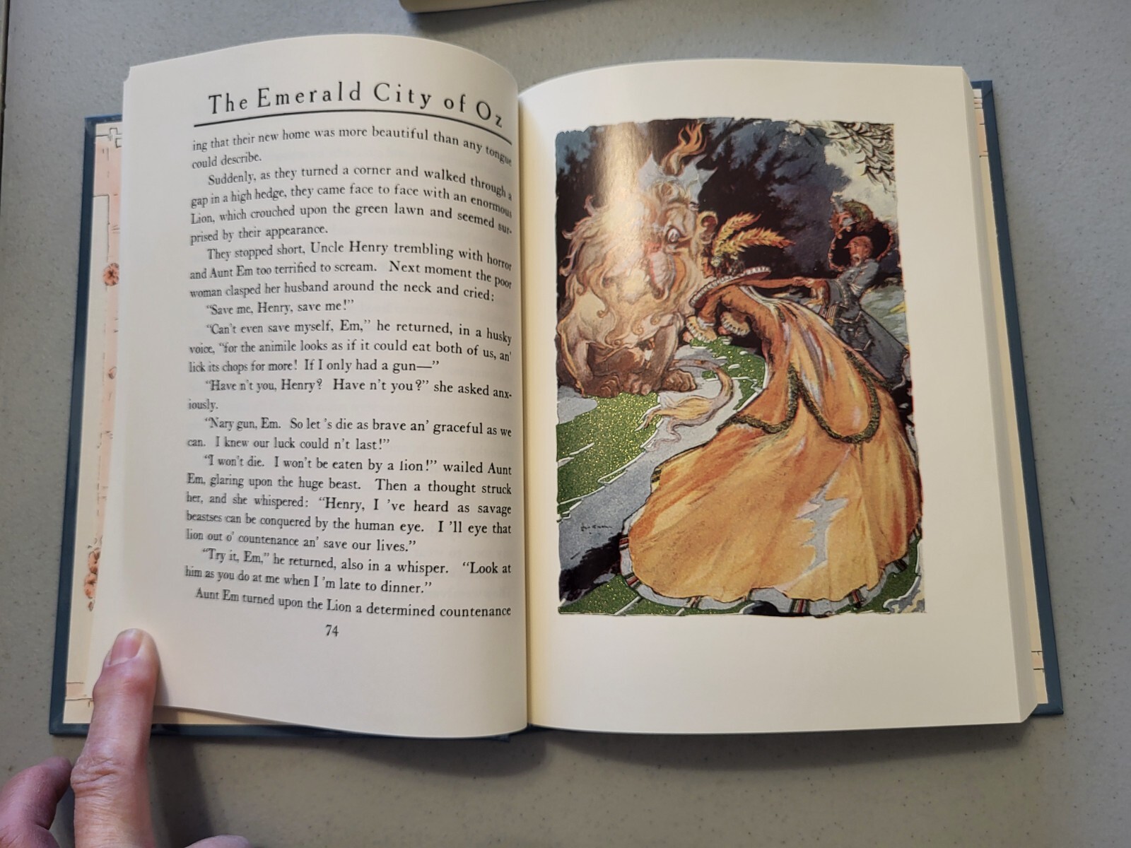 EMERALD CITY OF OZ ~ L Frank Baum HC ~ 1993 16-COLOR PLATES w/metallic green