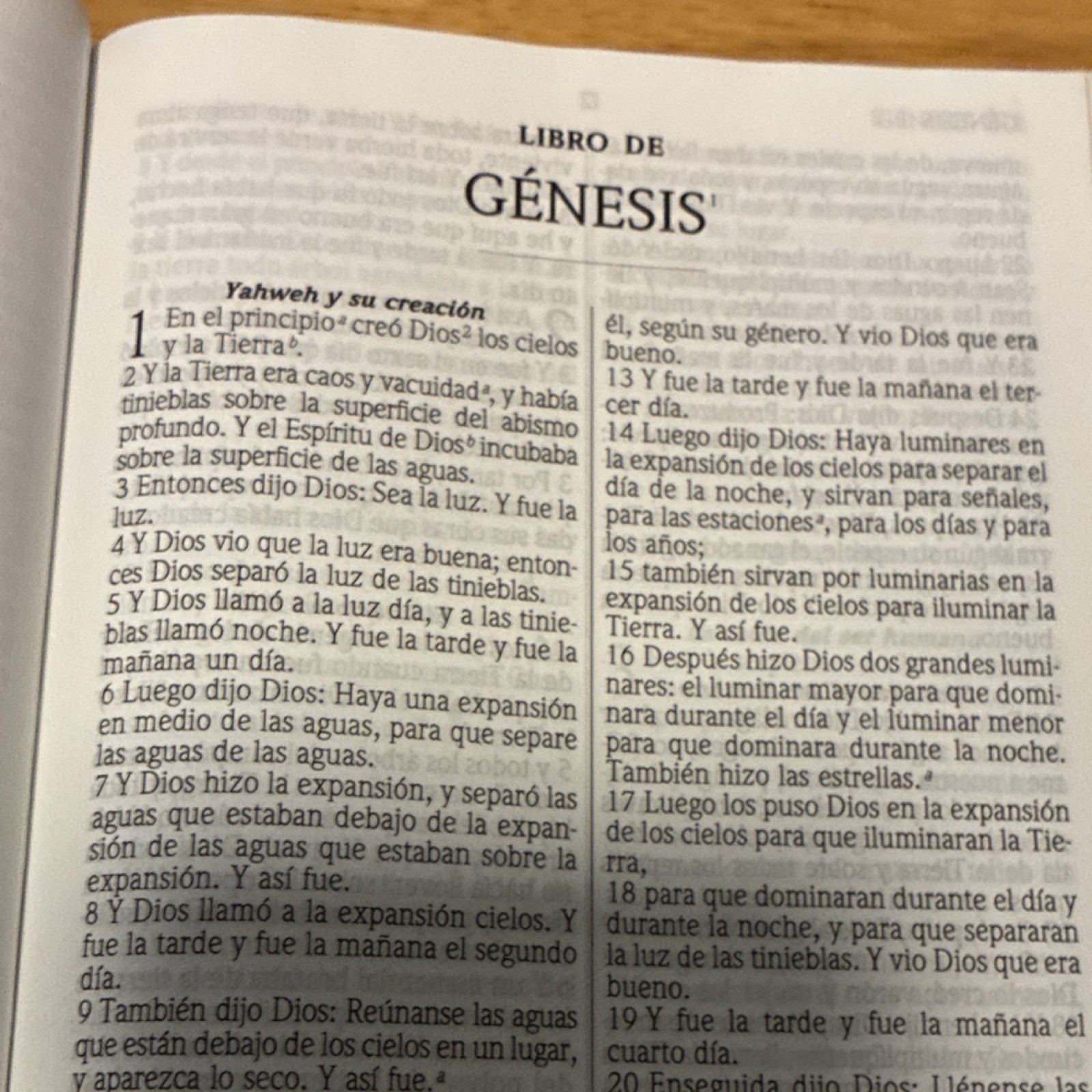 B&H Biblia Peshitta Hardcover 2007 Spanish Traducción Manuscritos Arameos