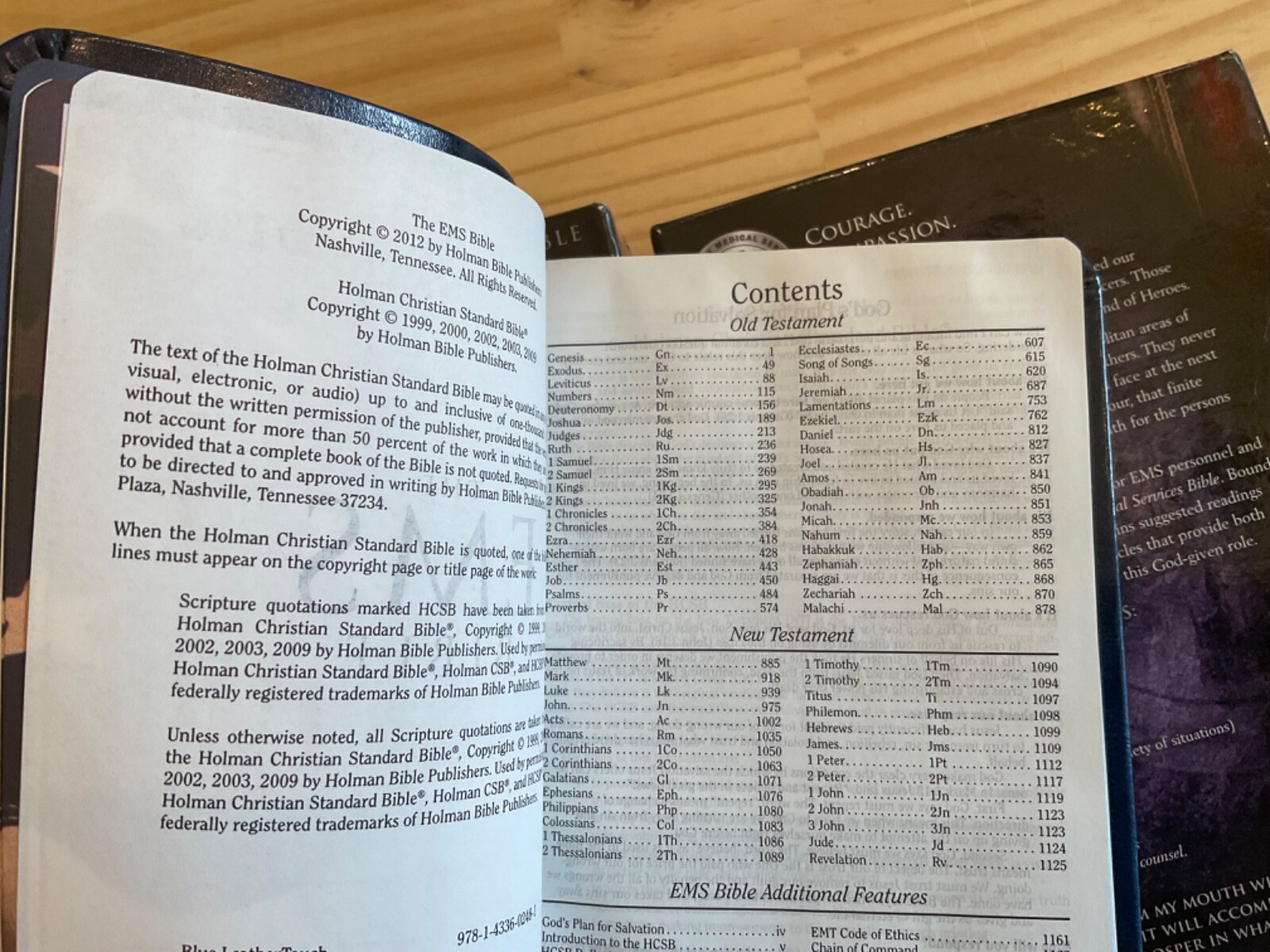 HCSB EMS Bible 2004 Holman Blue Simulated Leather