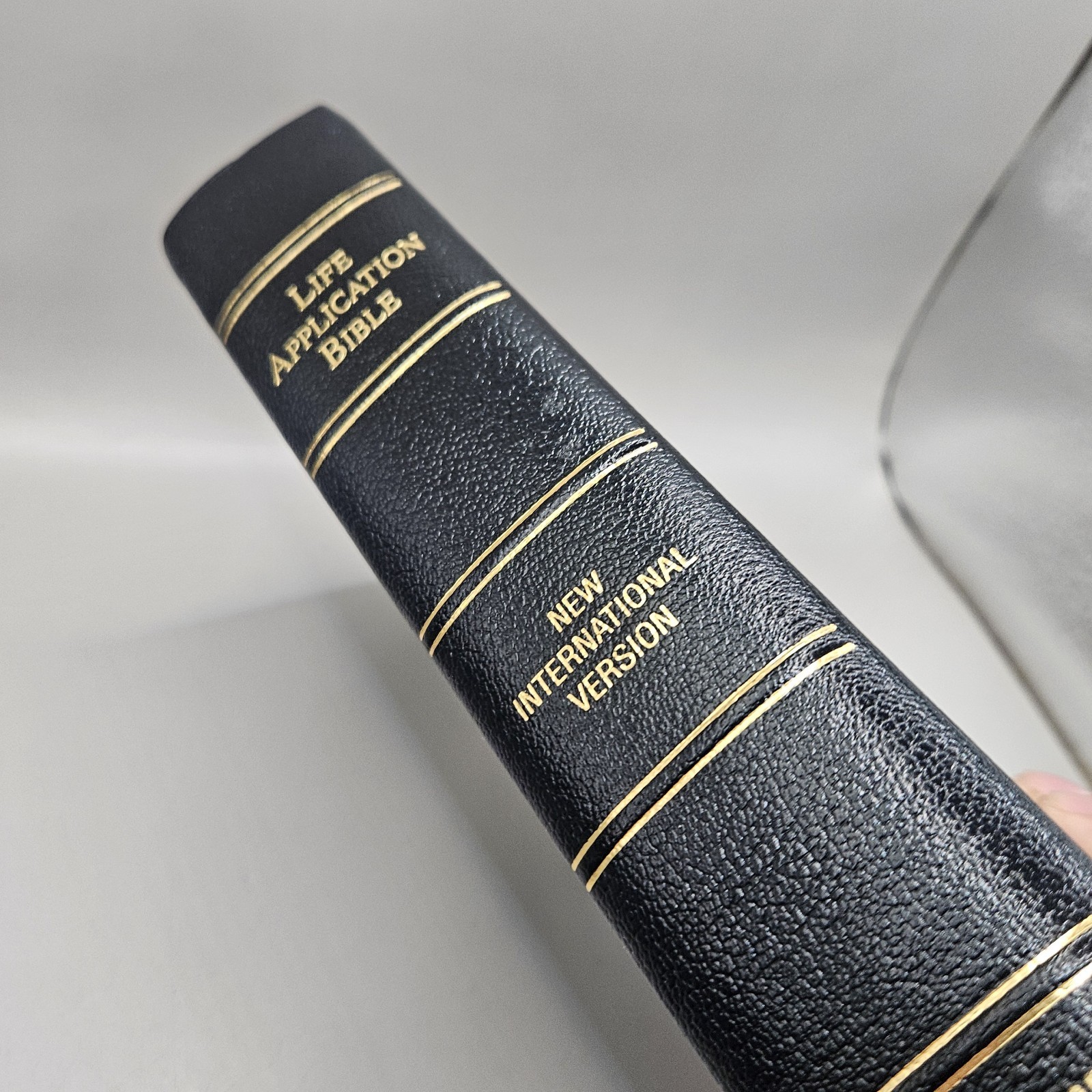 NIV 1984 Life Application Study Bible Thumb Indexed – Black Genuine Leather