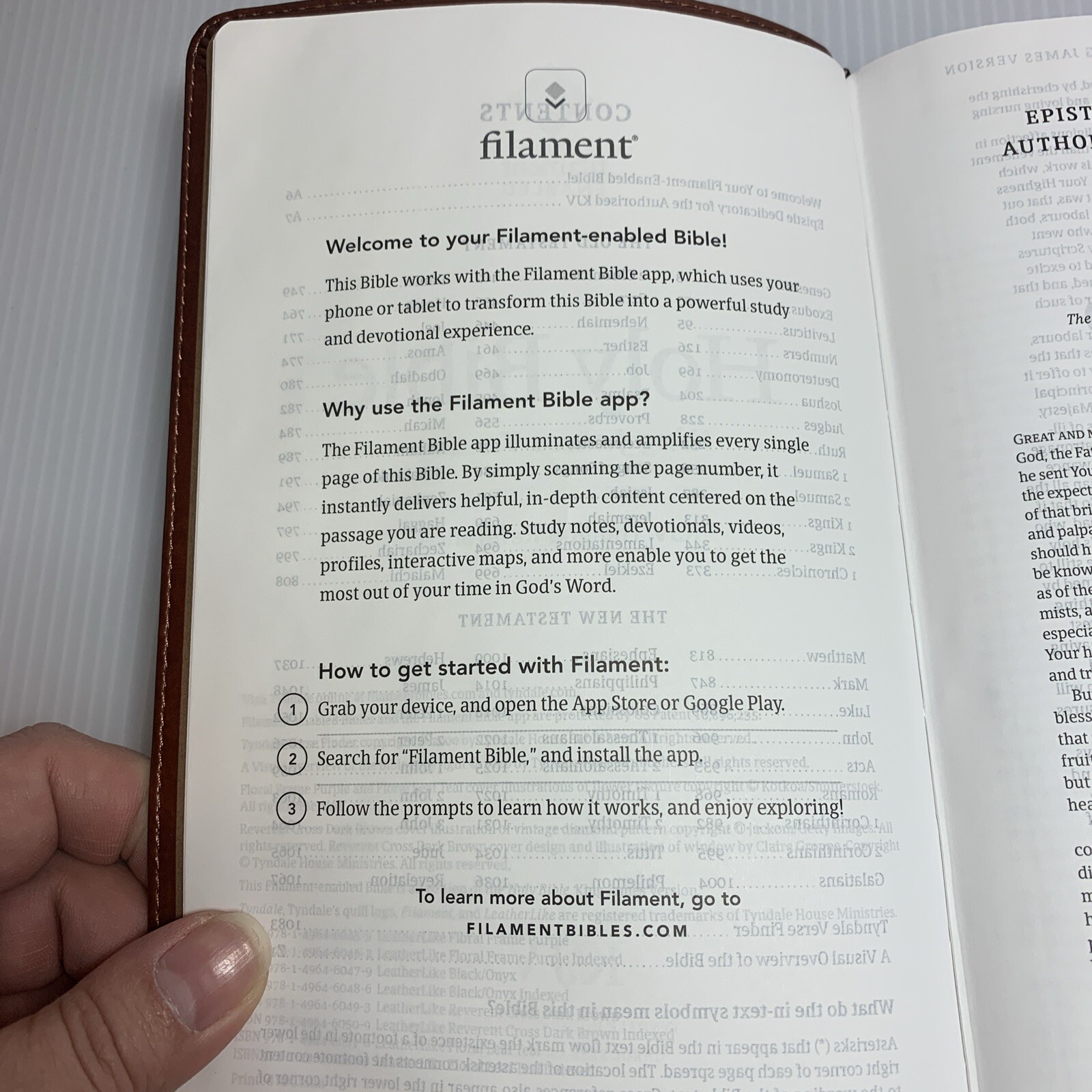 KJV Thinline Reference Bible, Filament-Enabled Edition, Red Letter, LeatherLike