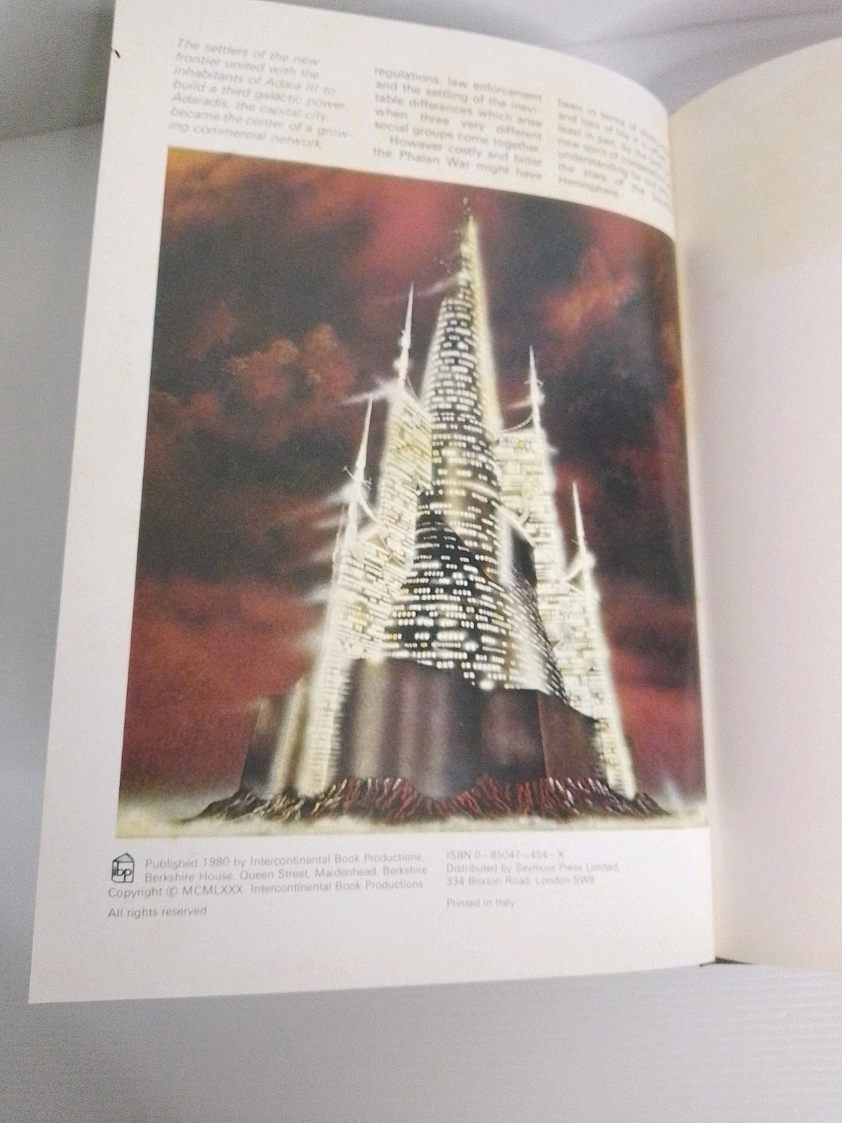 WORLDS AT WAR AN ILLUSTRATED STUDY OF INTERPLANETARY Steven Caldwell 1980 HC DJ