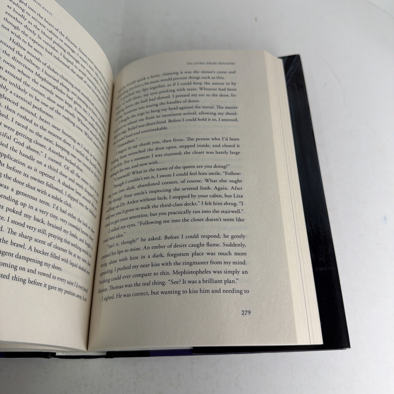 SIGNED Escaping From Houdini Kerri Maniscalco Special Edition Hardcover DJ