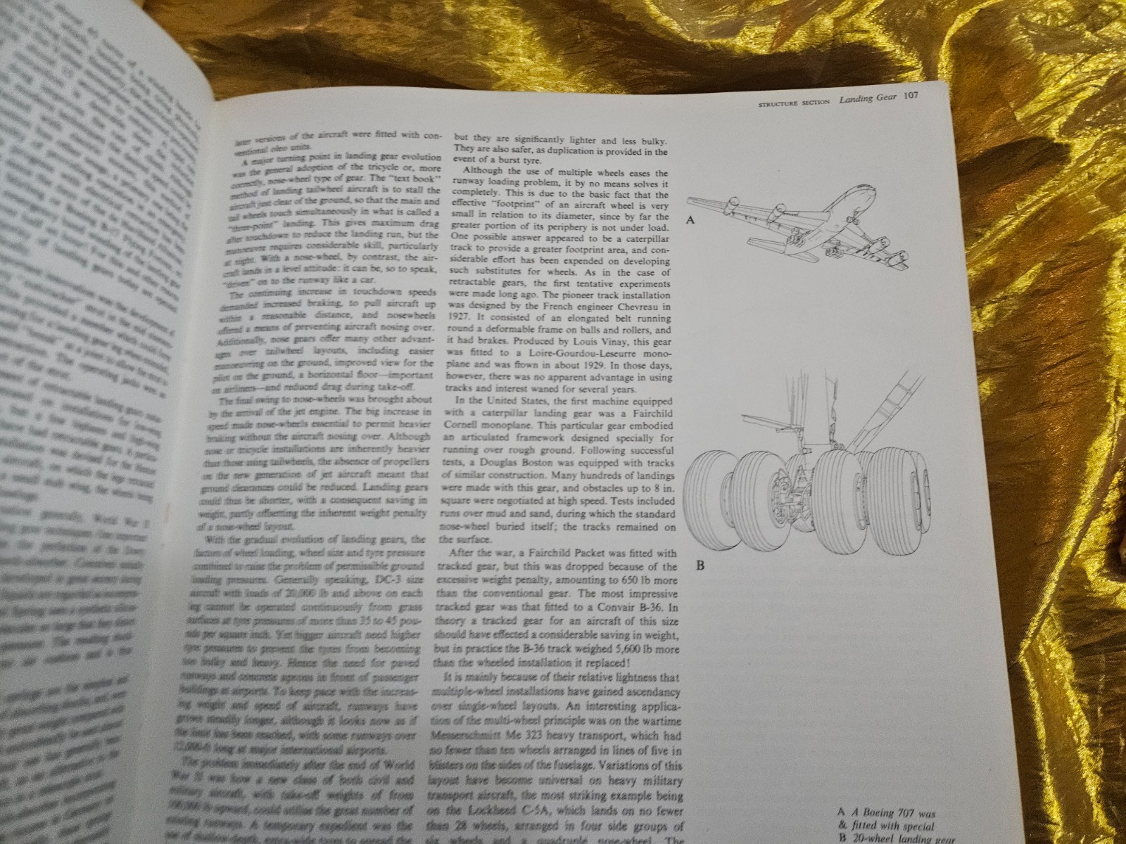 THE LORE OF FLIGHT by TRE TRYCKARE the RARE VINTAGE HARDCOVER BOOK (1970) 426pgs