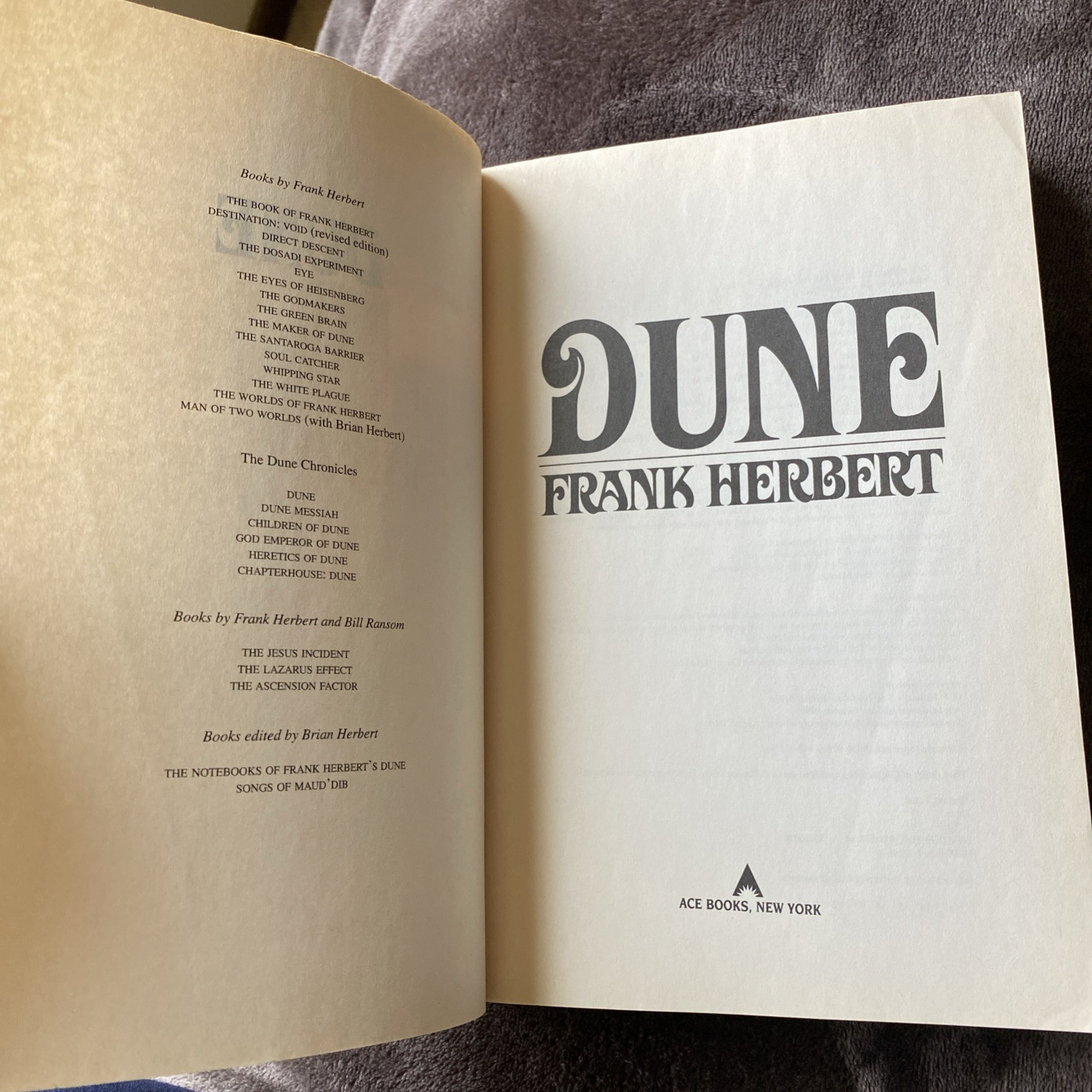 Dune by Frank Herbert Oversized PB (2005, ACE Trade Paperback, 40th Anniversary)