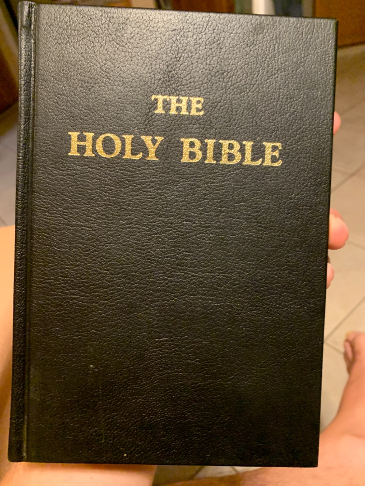 DOUAY RHEIMS BIBLE BORONIUS PRESS STANDARD SIZE BLACK HARDCOVER VERY GOOD