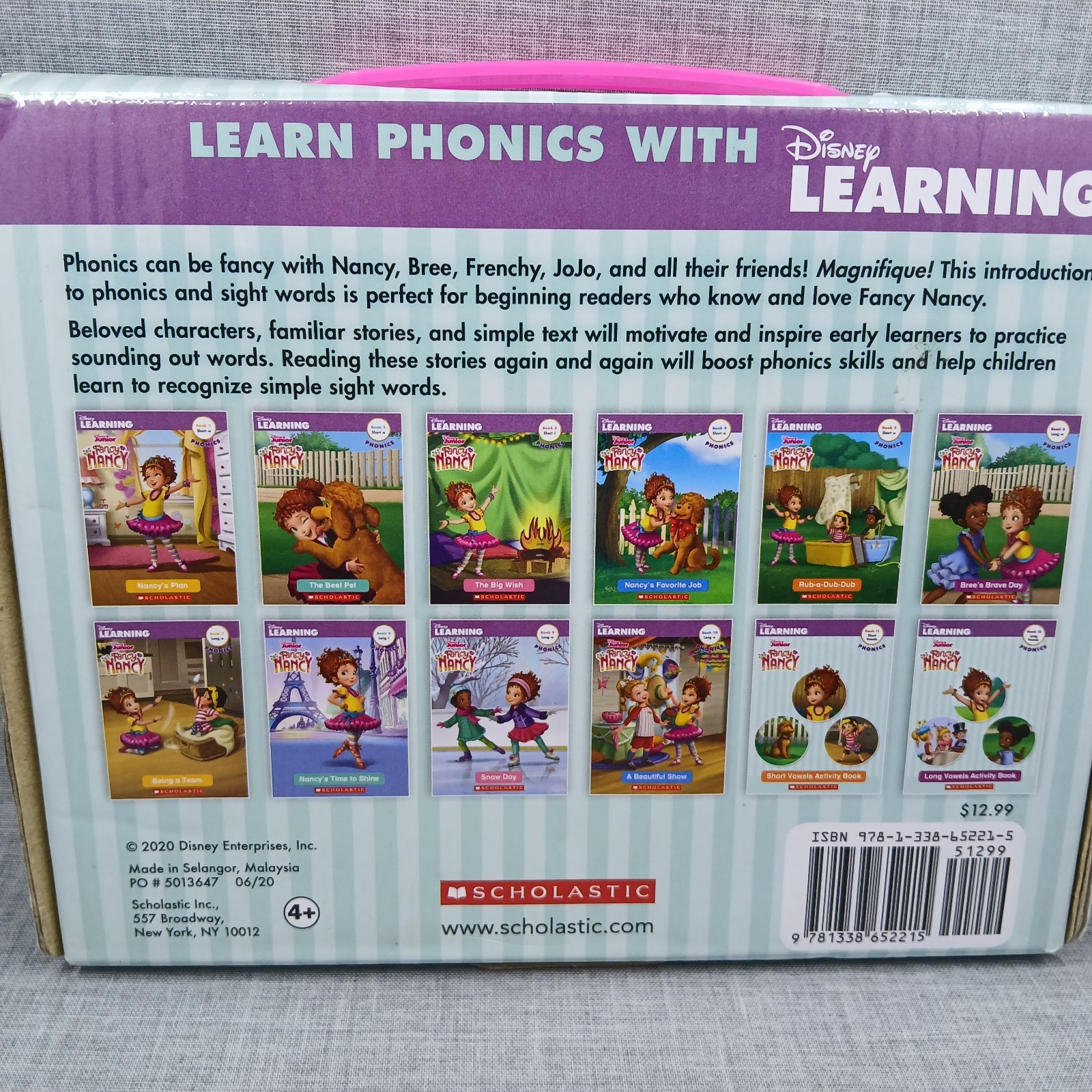 Fancy Nancy’s 12-Book Fantastic Phonics Fun! : Includes 12 Mini-Books
