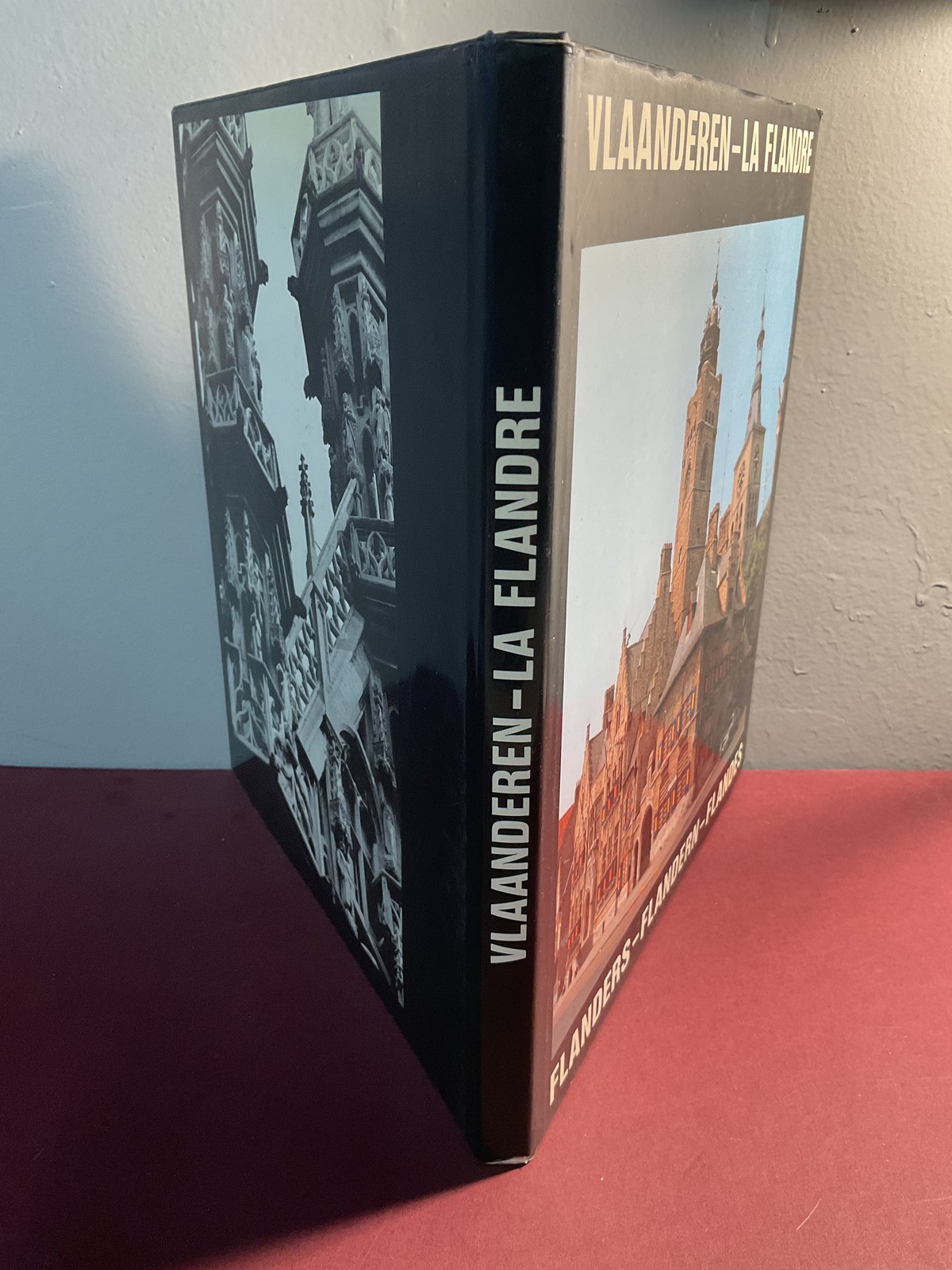VLAANDEREN – LA FLANDRE FLANDERS Vintage 1979 Photo Book Belgium Travel Art
