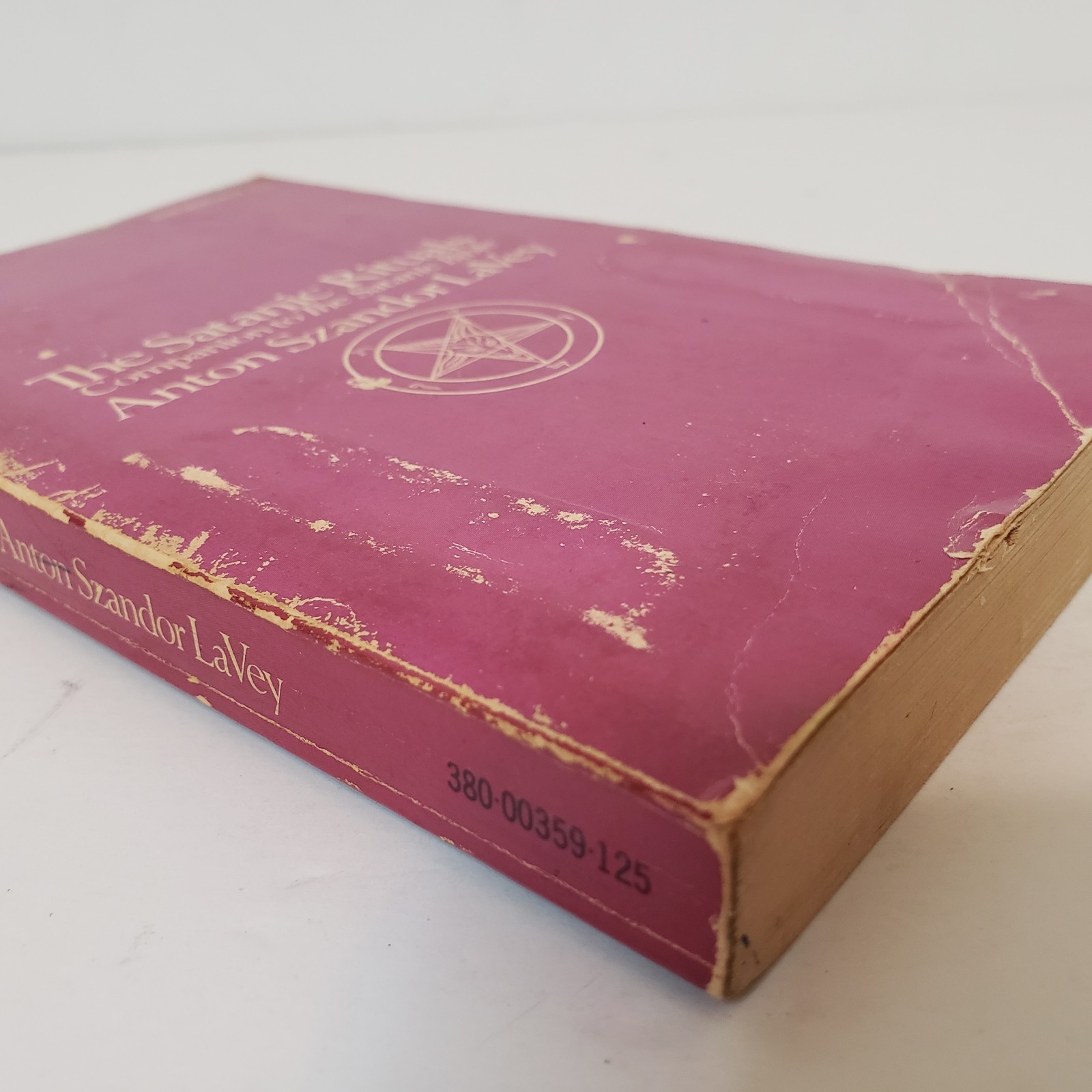 The Satanic Rituals Paperback Book Anton Szandor LaVey 1972 1st Avon Printing