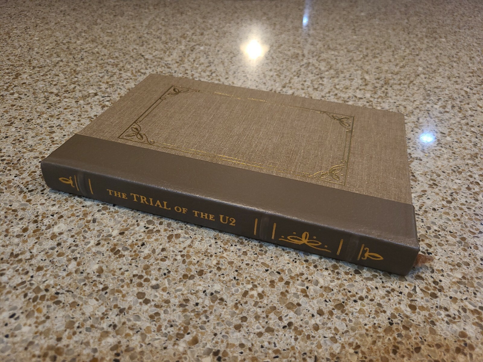 The Trial of the U2, Alan Dershowitz Gryphon Editions Notable Trials Library