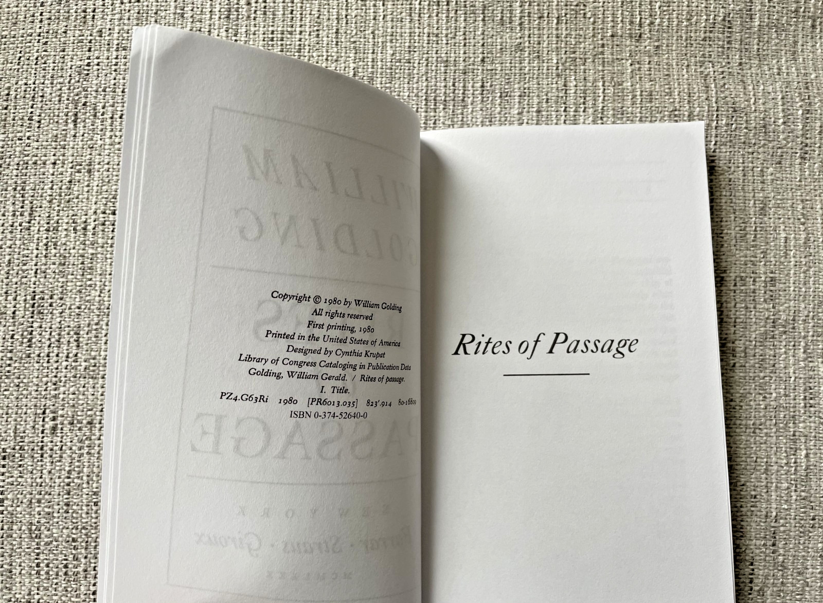 Rites of Passage by William Golding PB Very Good Condition Ships Free