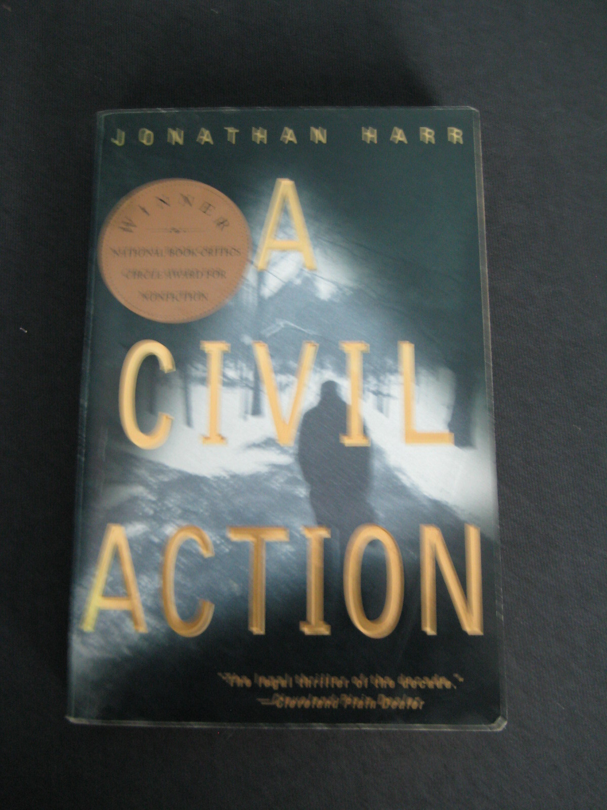 A Civil Action byJonathan Harr Vintage book 502 pages Paperback