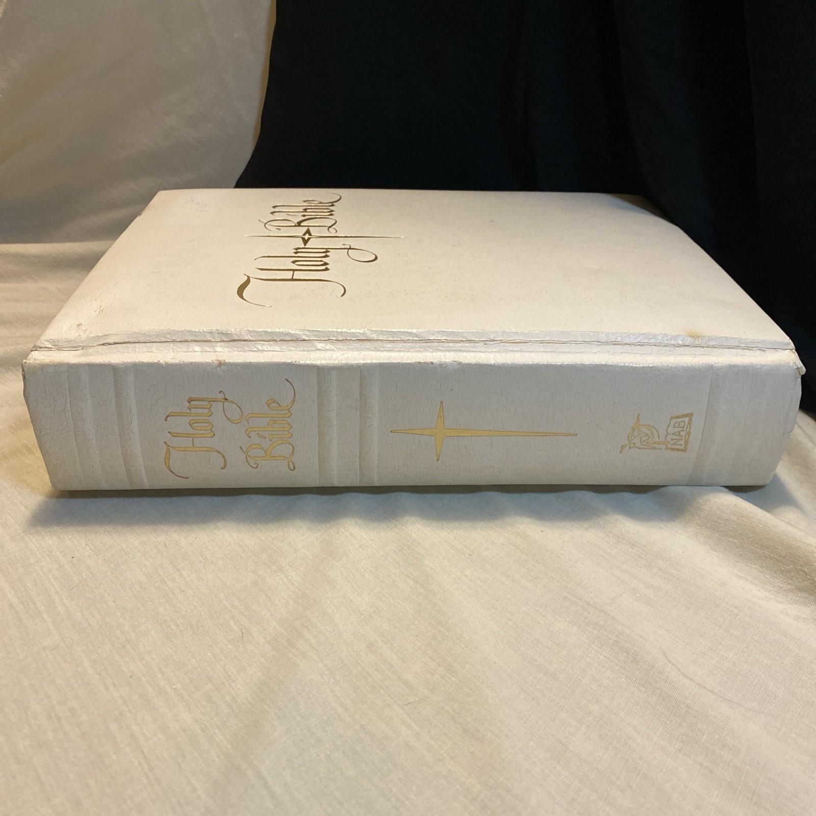 Holy Bible: The New American Bible: Catholic Holy Bible 1971 Ferguson Publishing