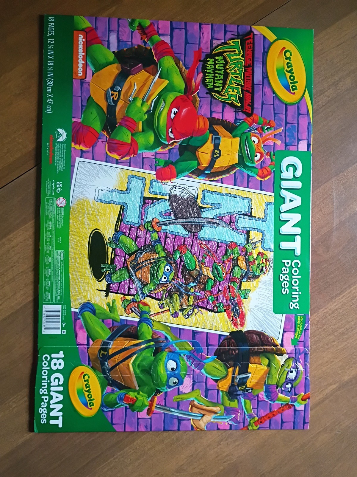 Teenage Mutant Ninja Turtle Giant Coloring Pages by Crayola 18 pages-Nickelodeon