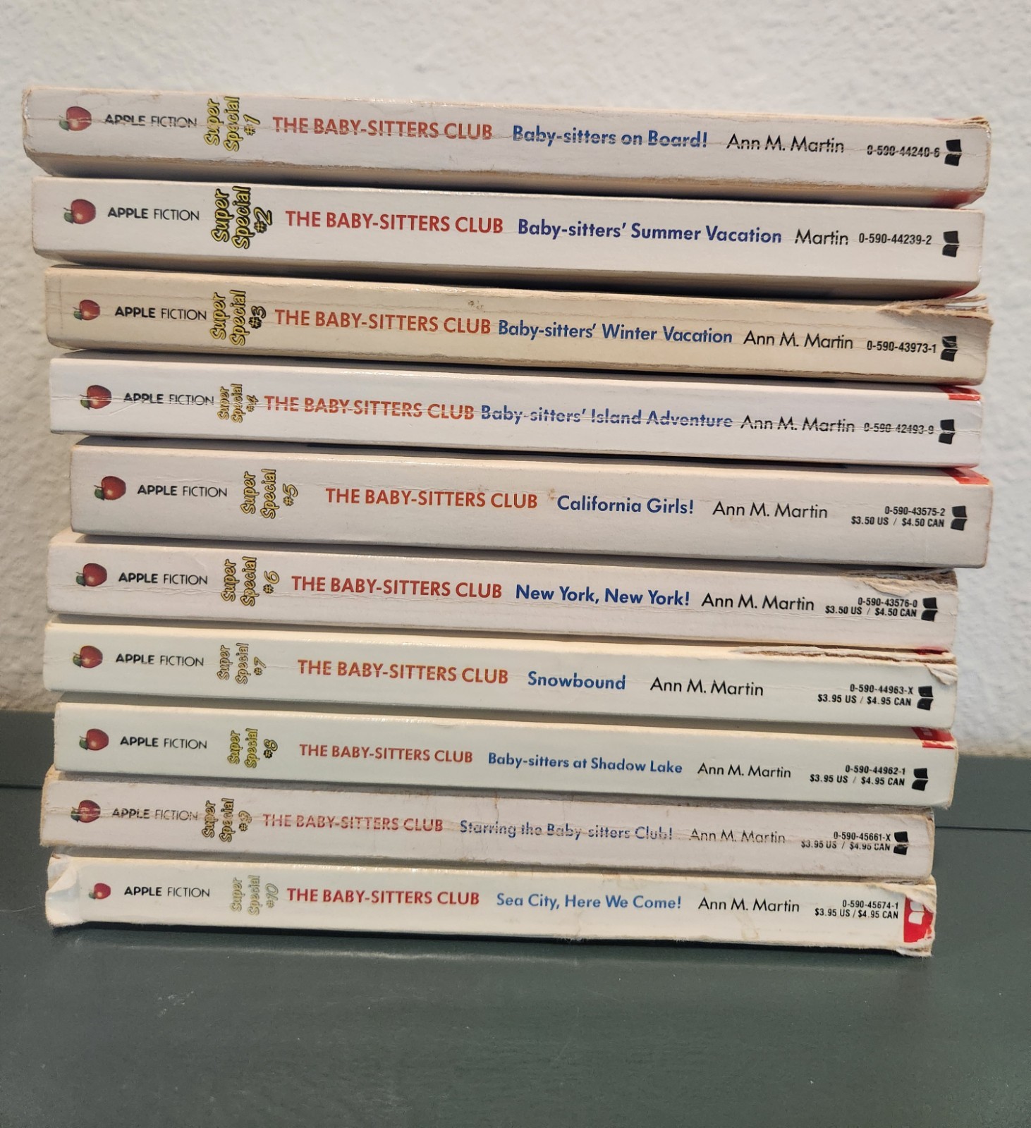 Babysitter’s Club Ann M. Martin Vintage Book Lot Of 10 Super Specials #1-10