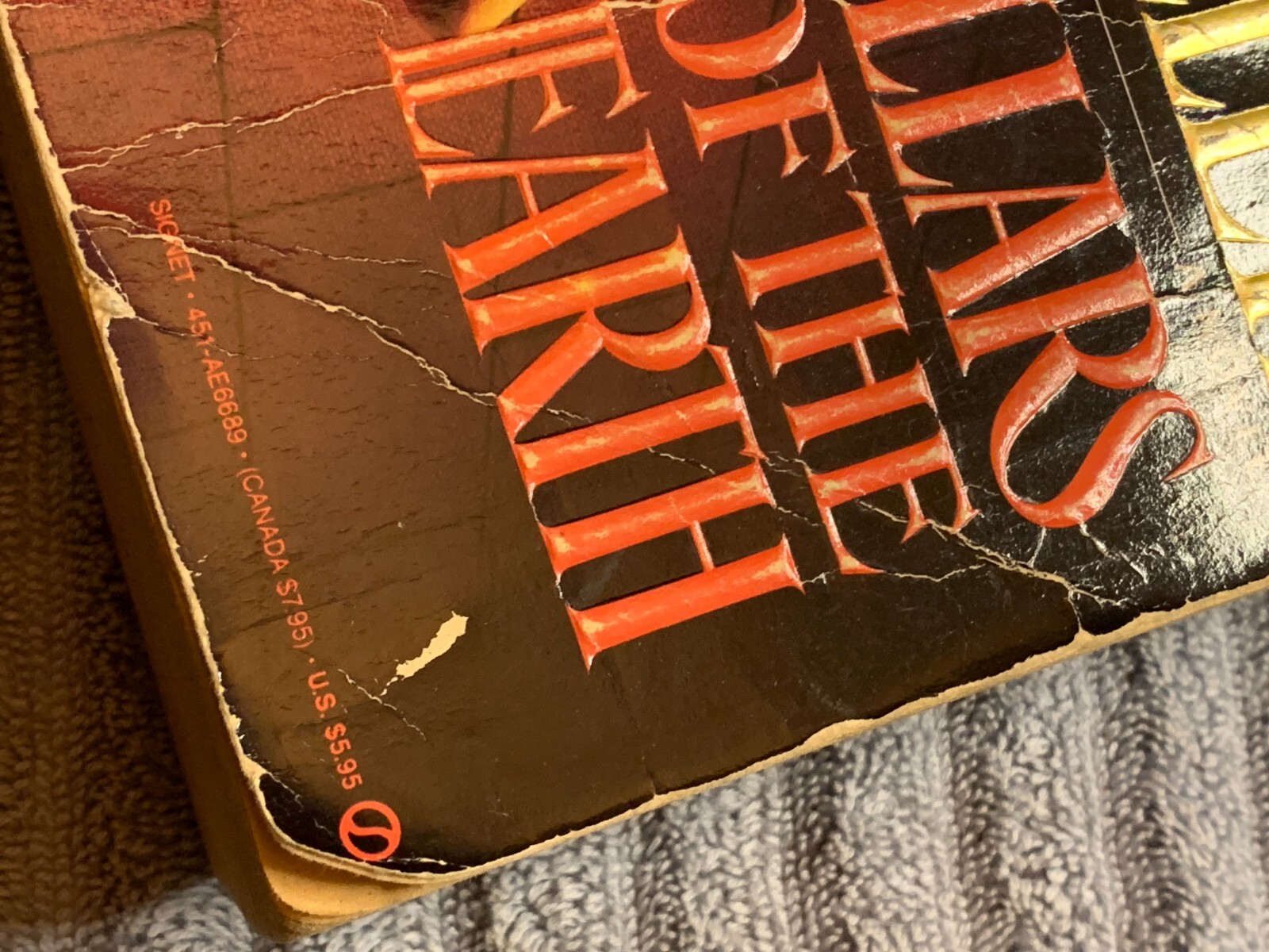 The Pillars of the Earth by Ken Follett 1990 Signet 1st Edition Paperback *Grail