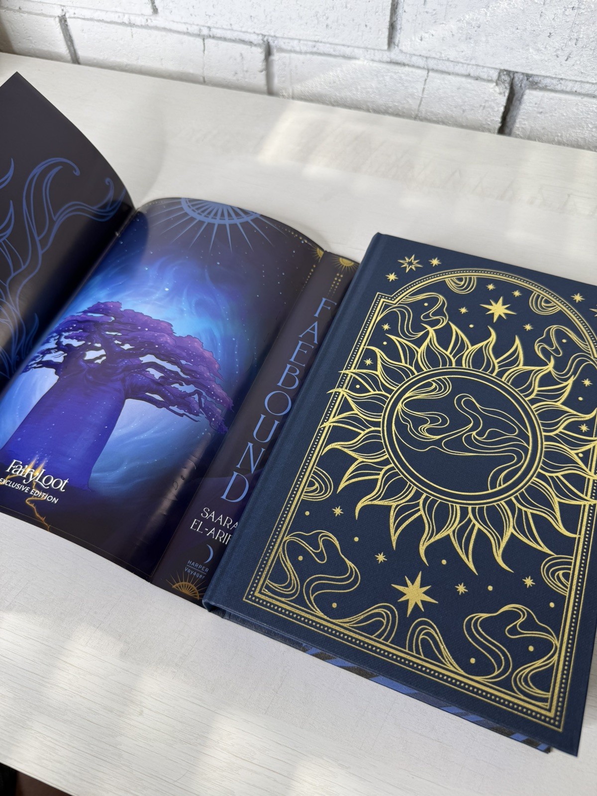 Faebound by Saara El-Arifi FairyLoot Signed Exclusive Edition Sprayed Edges