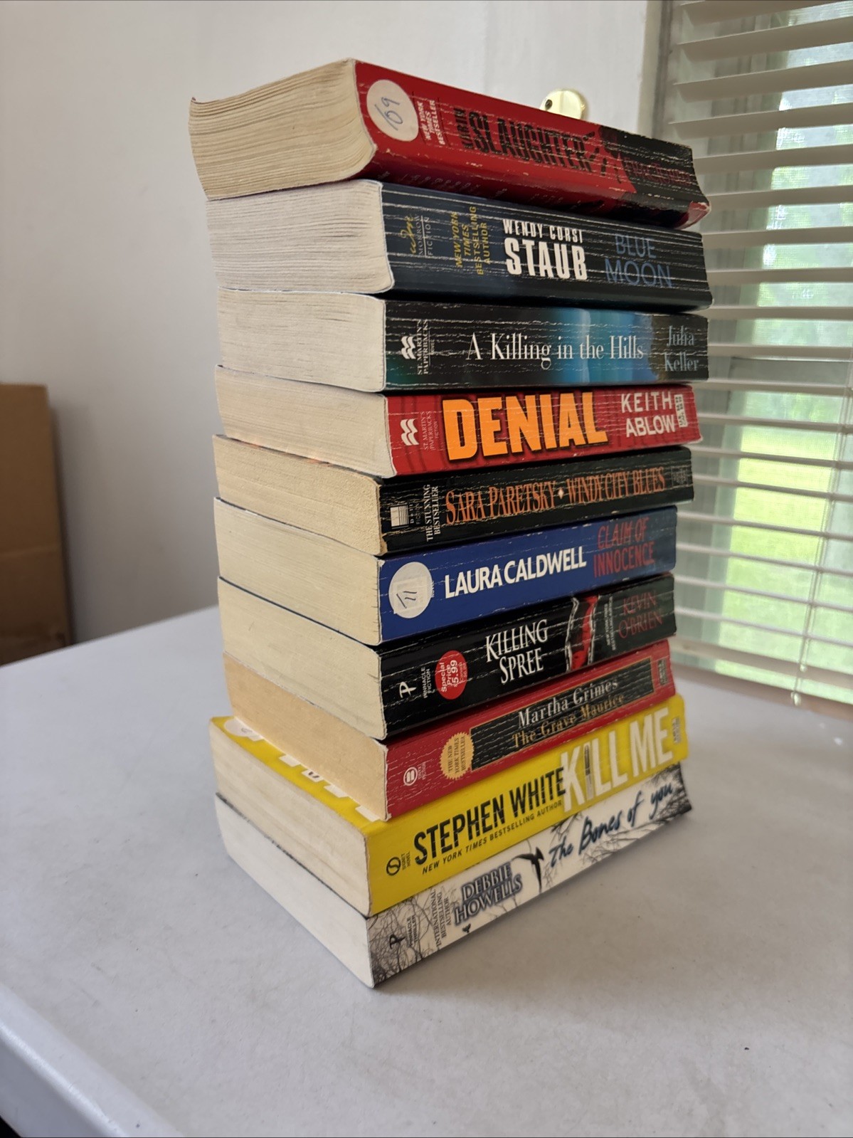 Lot of 10 – Mystery and Thrillers – Mixed Authors – FREE SHIPPING