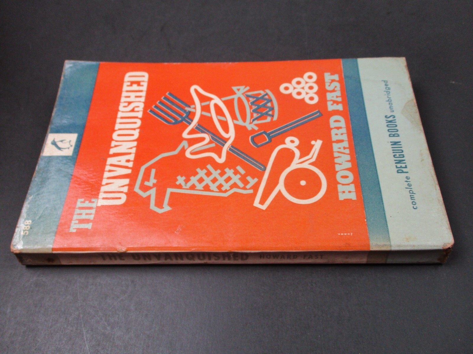THE UNVANQUISHED by Howard Fast Penguin Book 1st Printing 1946 Paperback PB