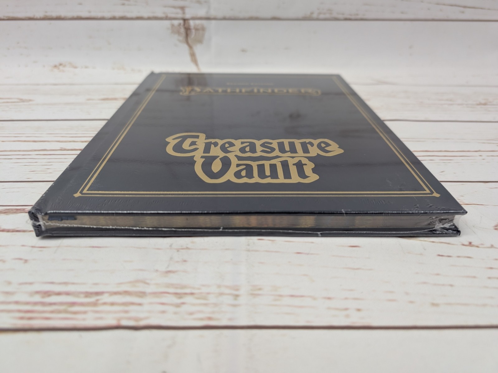 Pathfinder Treasure Vault 2nd Edition Leatherbound NIS Remaster Special Edition