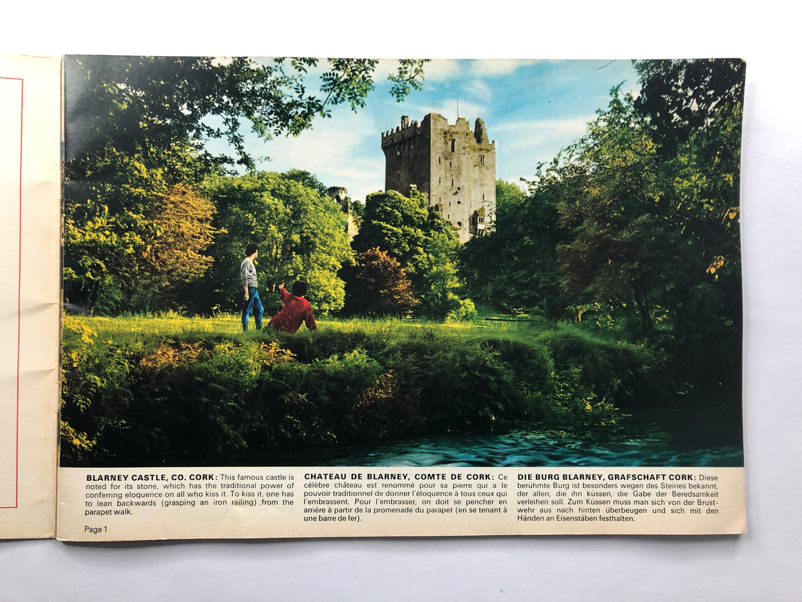 Ireland: A Pictorial Record 34 Superb Photographs by John Hinde Ltd (1978, PB)