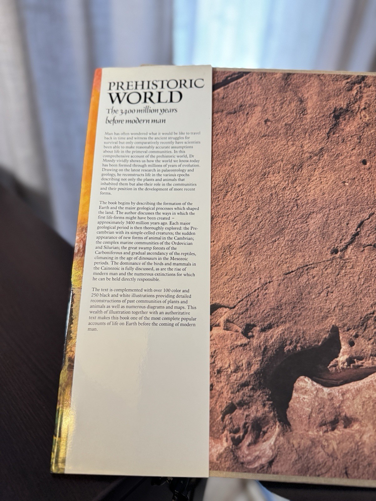 Prehistoric World | by Richard Moody | 1980 HC/DJ | Paleontology | Dinosaur