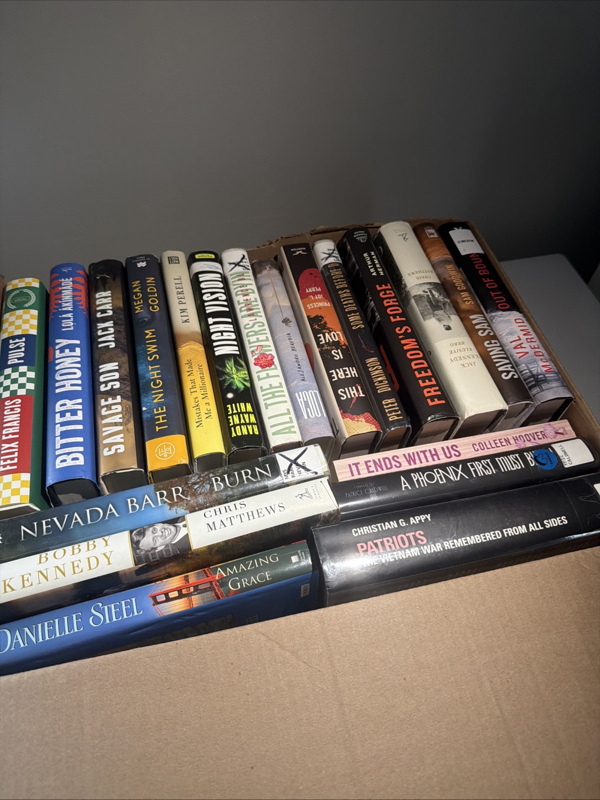 Lot of 10 Pounds Hardcover INSTANT COLLECTION GENERAL FICTION Book MIX GENRE SET