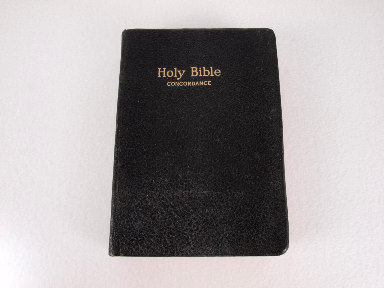 Holy Bible King James Version KJV World Publishing Vintage Red Letter 7.5 x 5.5″