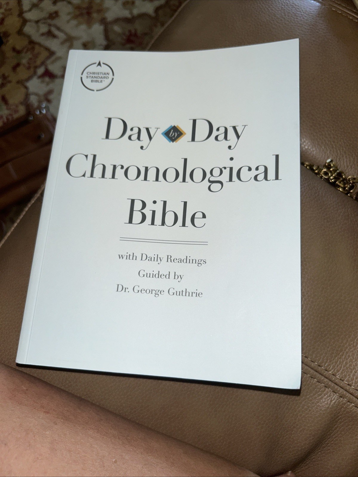 CSB Day by Day Chronological Bible Daily Readings Dr. G Gutherie, Paperback 2020