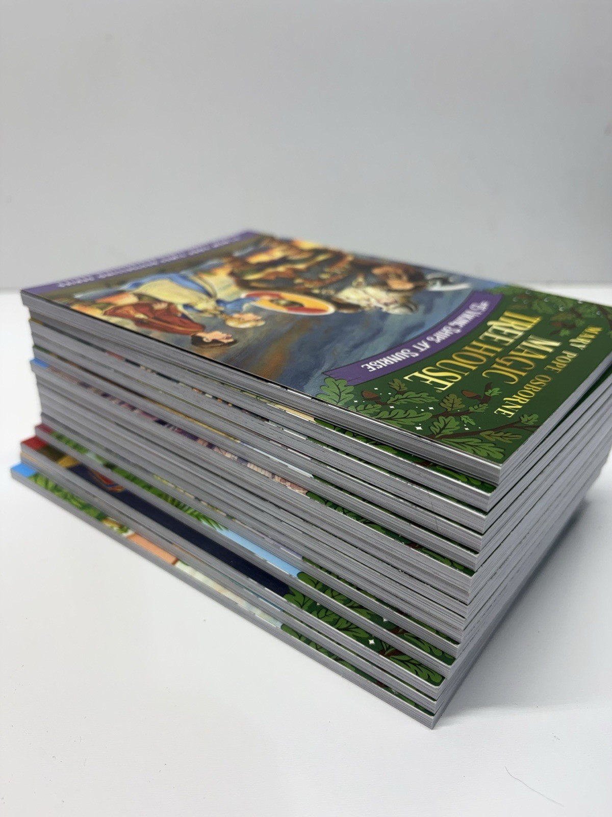 Magic Tree House Books 1-15 Boxed Set Paperback Mary Pope Osborne
