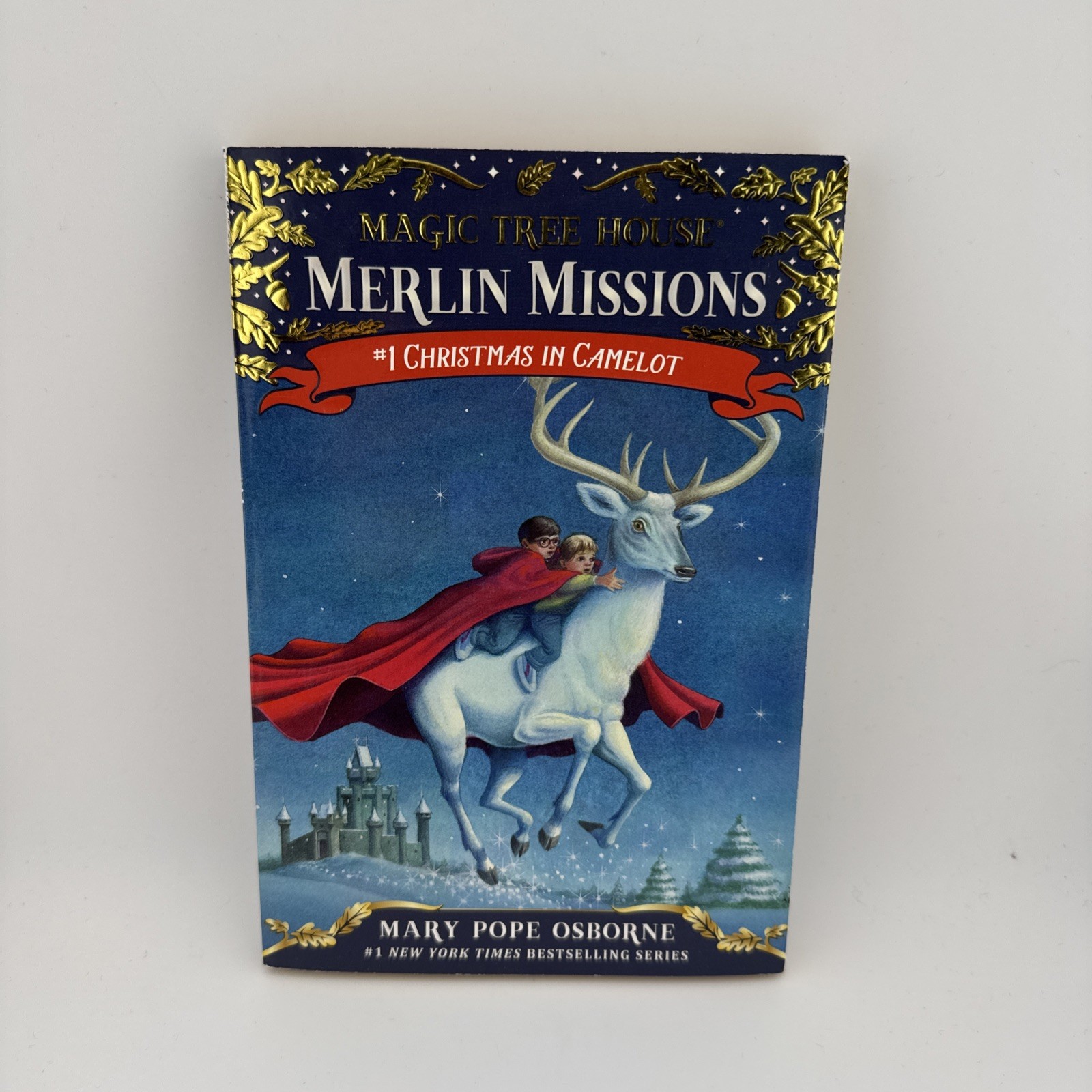 Christmas in Camelot by Mary Pope Osborne (2009, Digest Paperback)