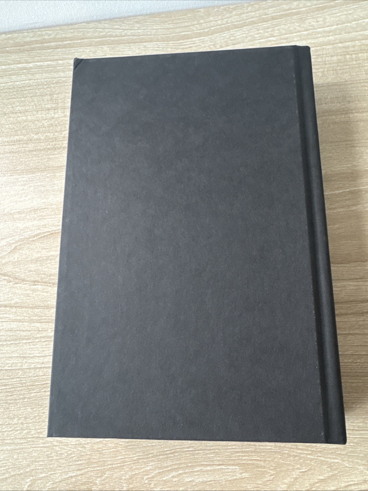 Rites of the Starling – Shield of Sparrows Series – Sprayed Edges – Devney Perry