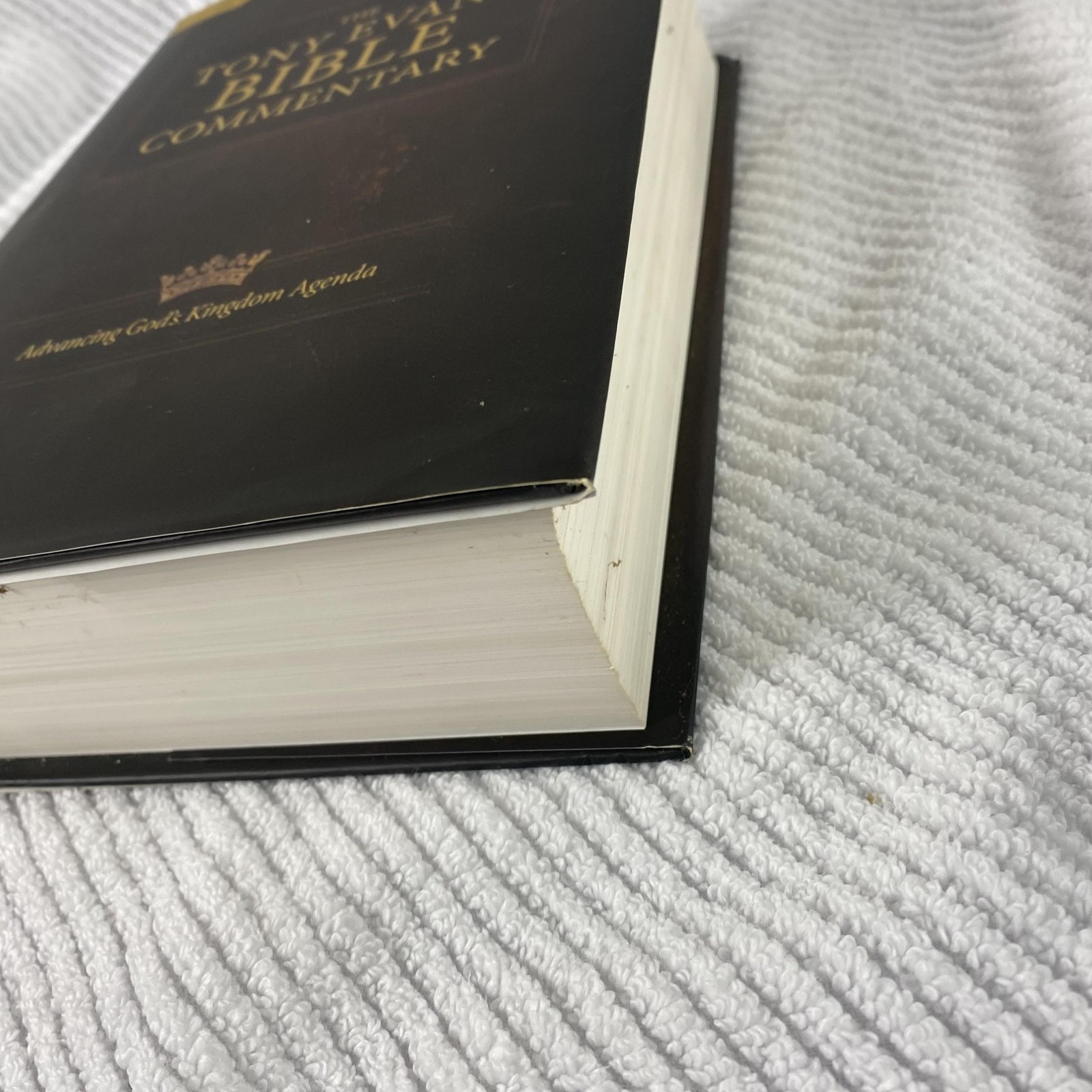 The Tony Evans Bible Commentary Tony Evans Hardcover Holman CSB Printed USA