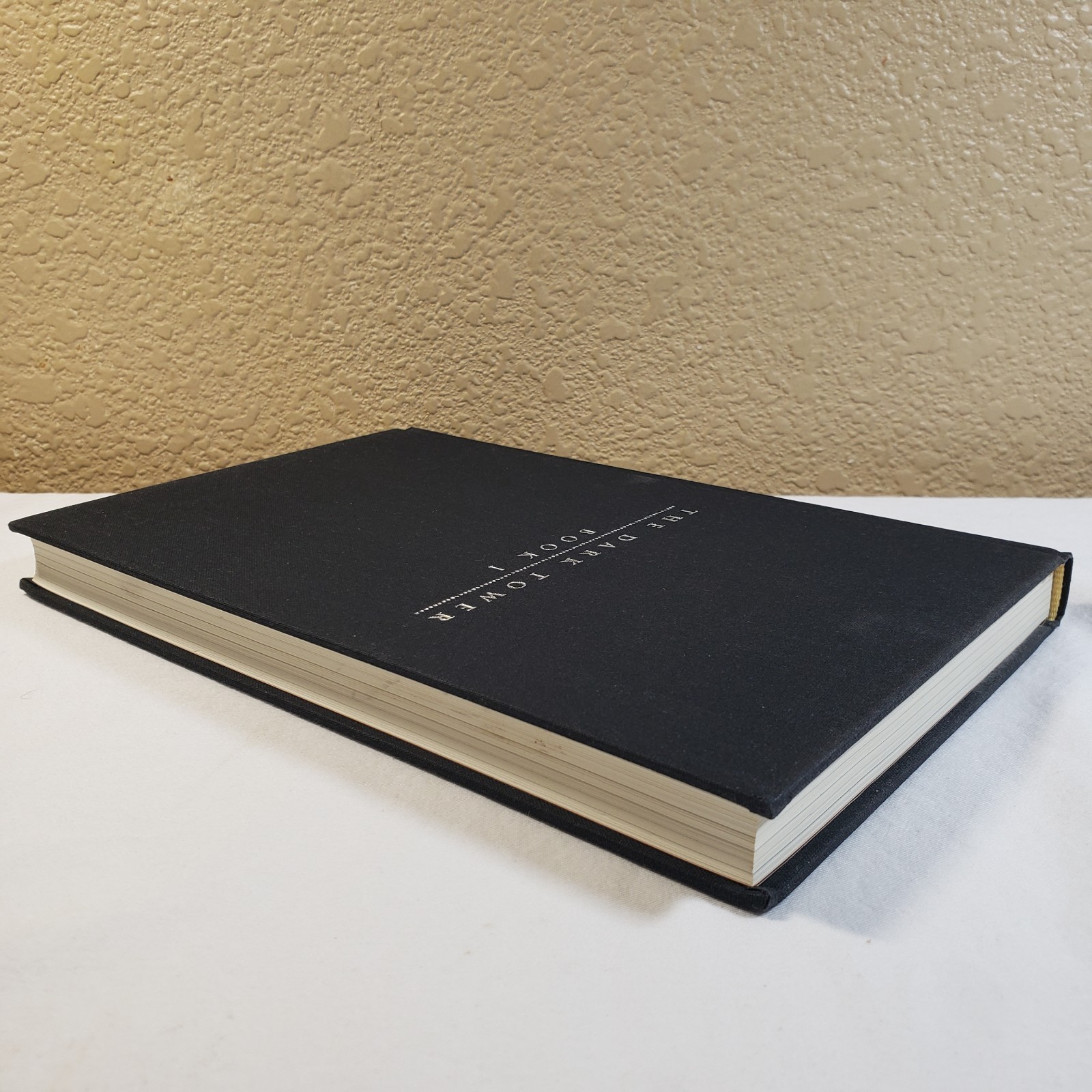 The Gunslinger Viking Dark Tower Hardcover Stephen King No Writing Inside