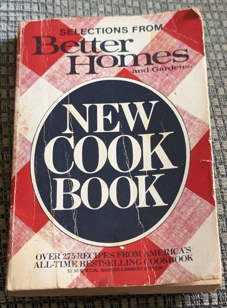VTG 1983 Pocket Size Paper Back Selections Better Homes And Gardens Cookbook