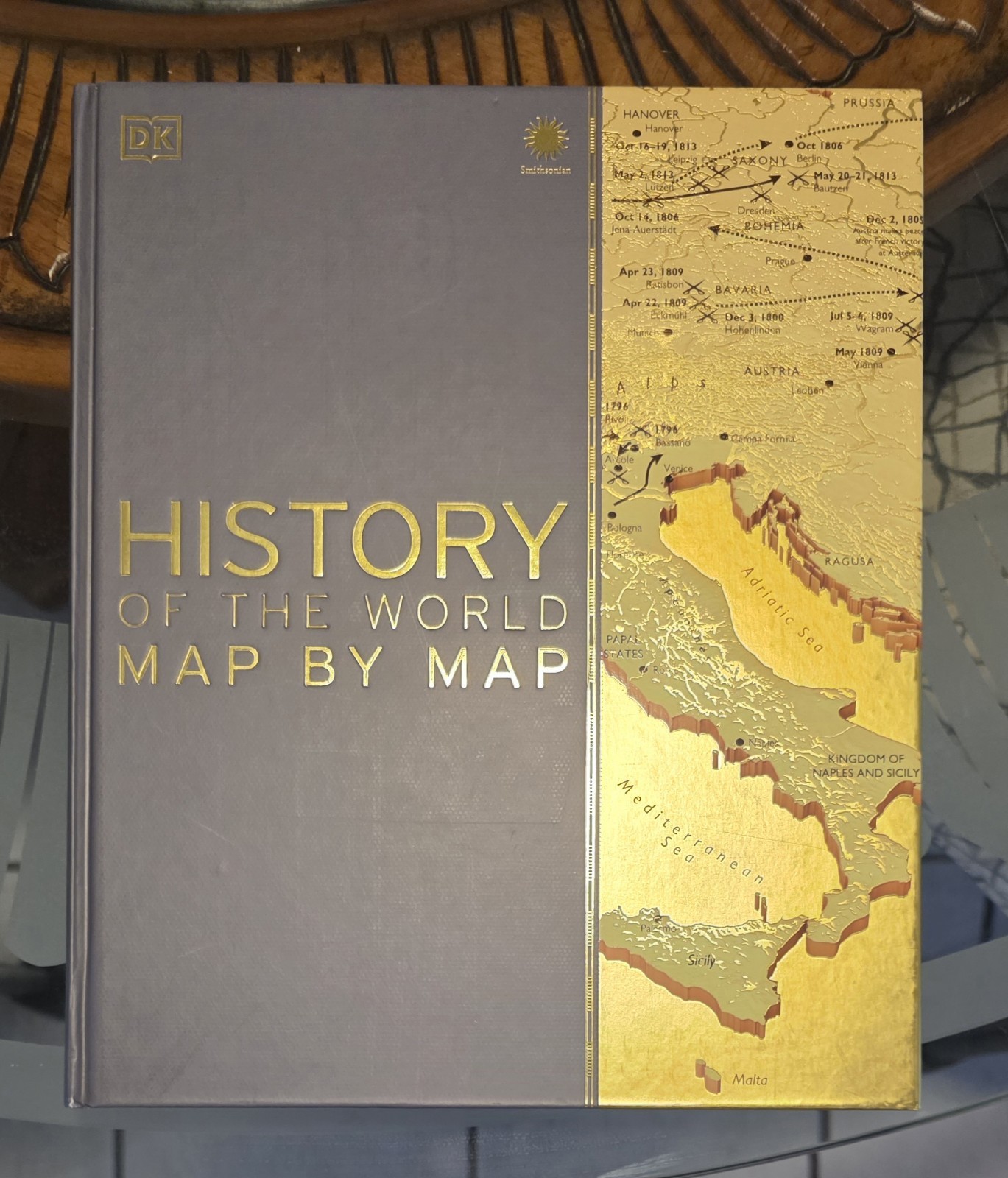 dk definitive visual guide encyclopedia / prehistoric, history, universe 4 books