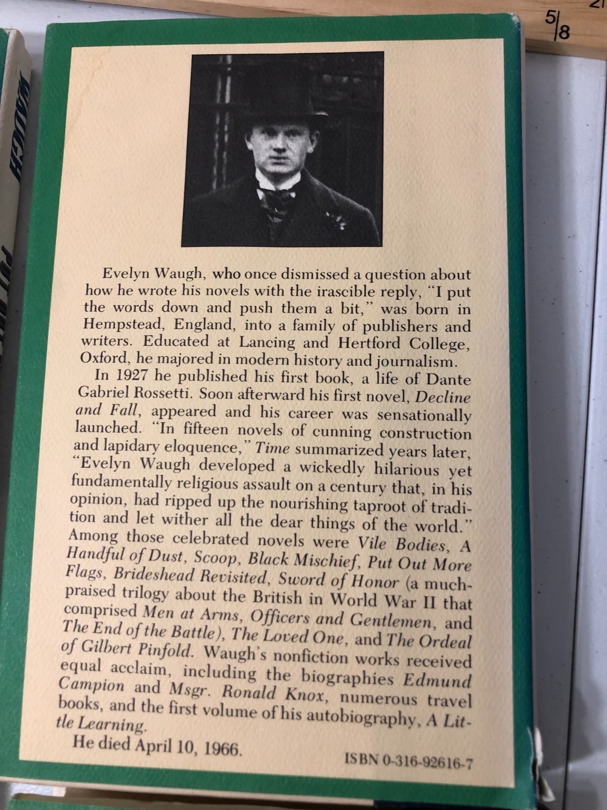 Lot 4 Evelyn Waugh Books VTG 1979 HC/DJ Scoop Brideshead Vile Bodies More Flags