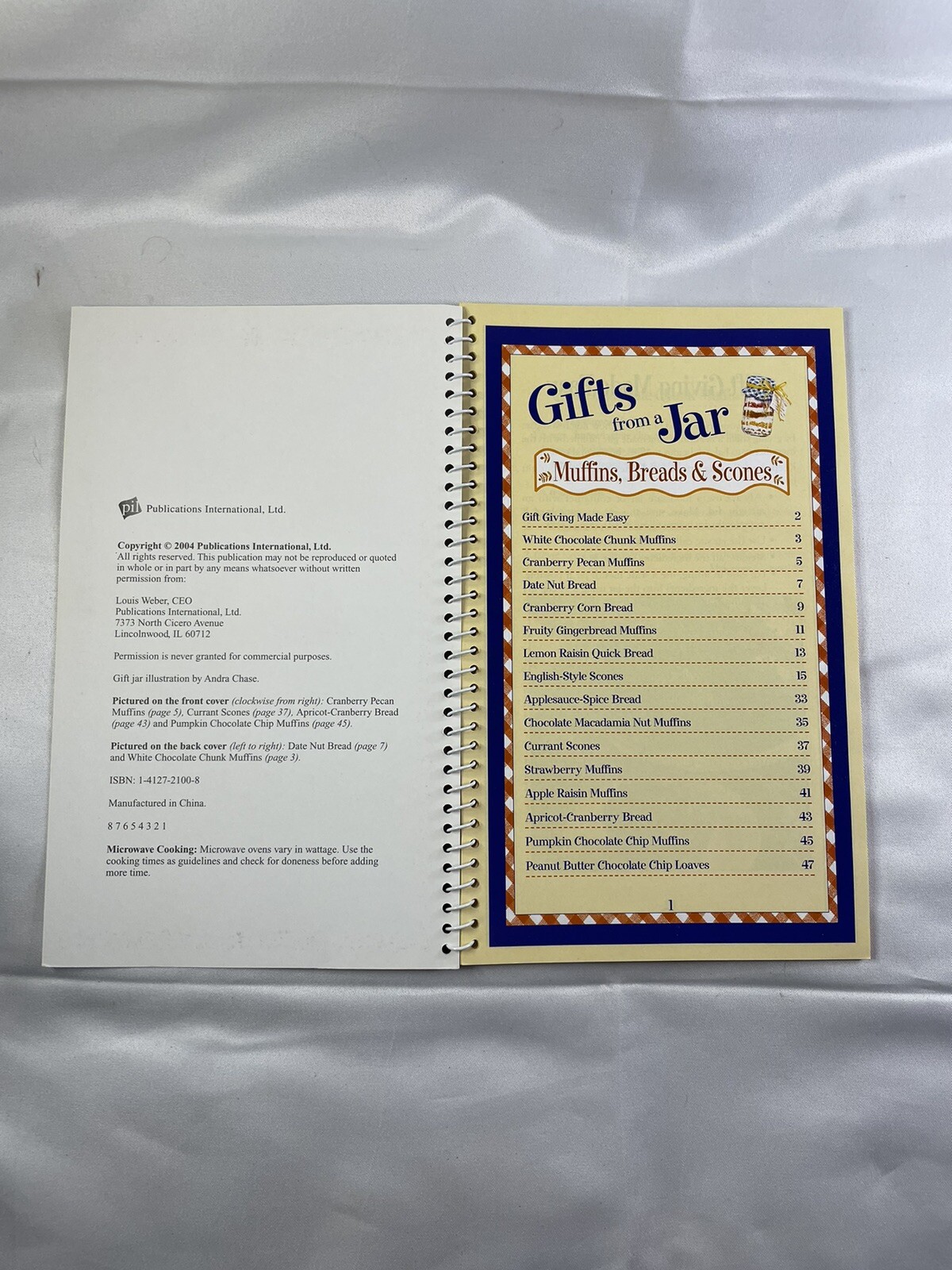 Cookbooks 3 Gifts From A Jar Cookies Brownies Bars Muffins Breads Scones Soups
