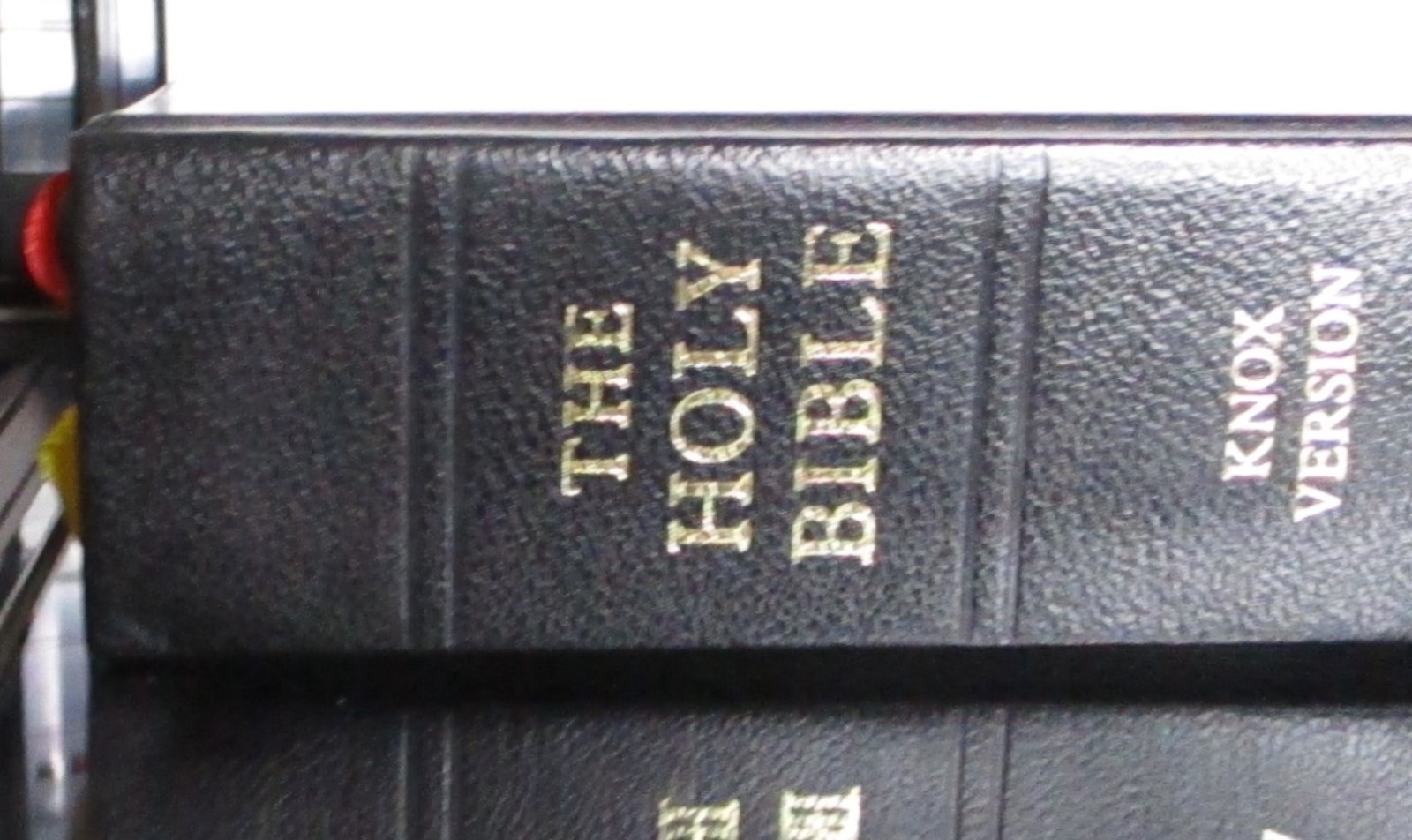 The Holy Bible Knox Version Baronius Press 2012 Hardcover Latin Vulgate Gilt