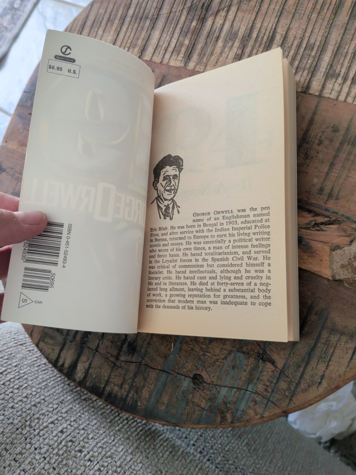 Vintage 1984 by George Orwell Signet Classic Paperback Book
