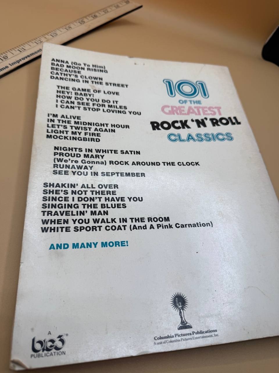101 Of The Greatest Rock ‘N’ Roll Classics Volume 1 Songbook Alfred Music