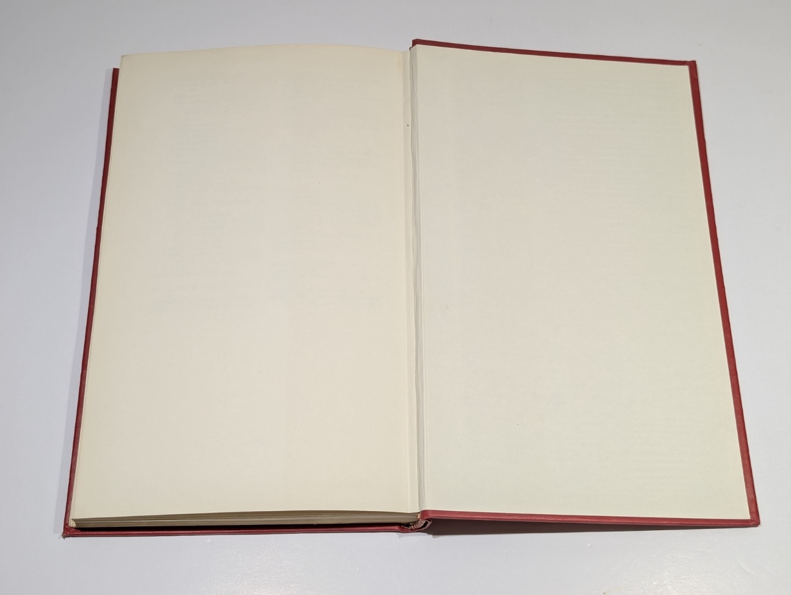 The Sword In The Age Of Chivalry Hardcover 1ST Ed. Book Oakeshott w/ Dust Jacket
