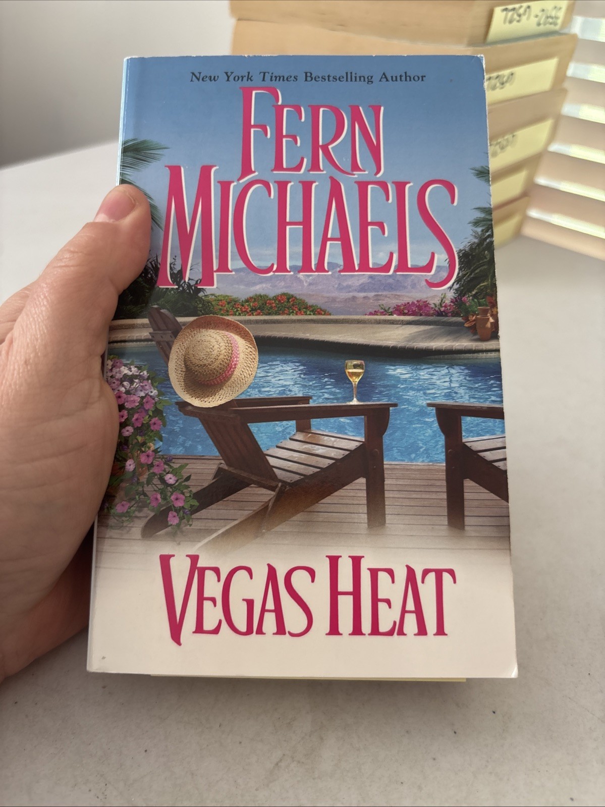 Lot of 10 – Fern Michaels Mass Paperback Books – FREE SHIPPING