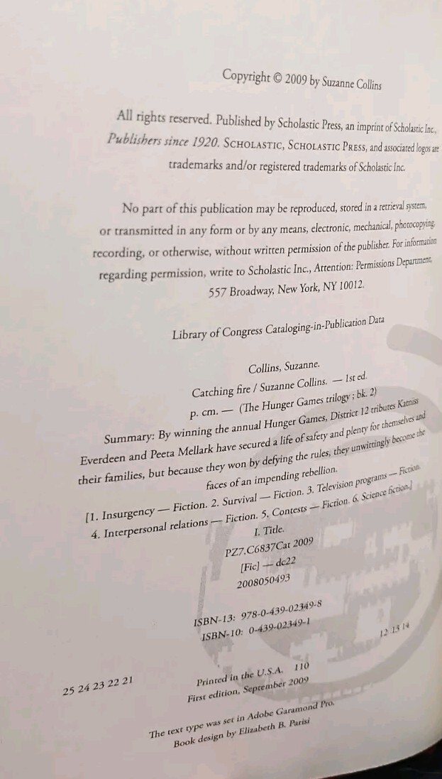 Catching Fire Suzanne Collins Hardcover Scholastic 2009 Hunger Games Book 2