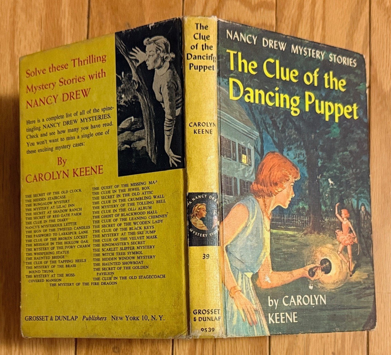 Nancy Drew Build a Bundle Lot Set – Pick 1 or More Yellow Matte White Endpapers