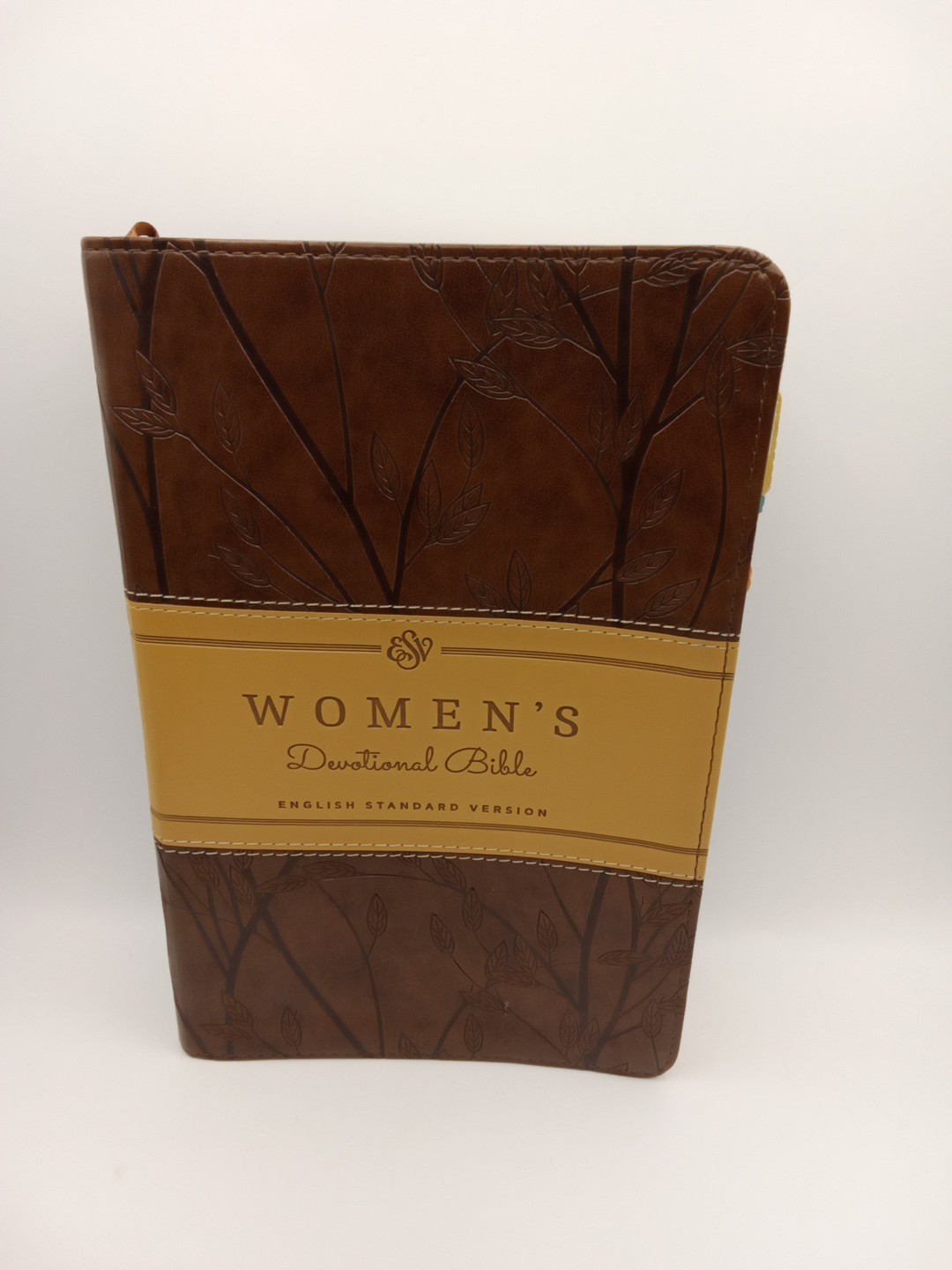 Women’s Devotional Bible English Standard Version ESV, Crossway, Leather