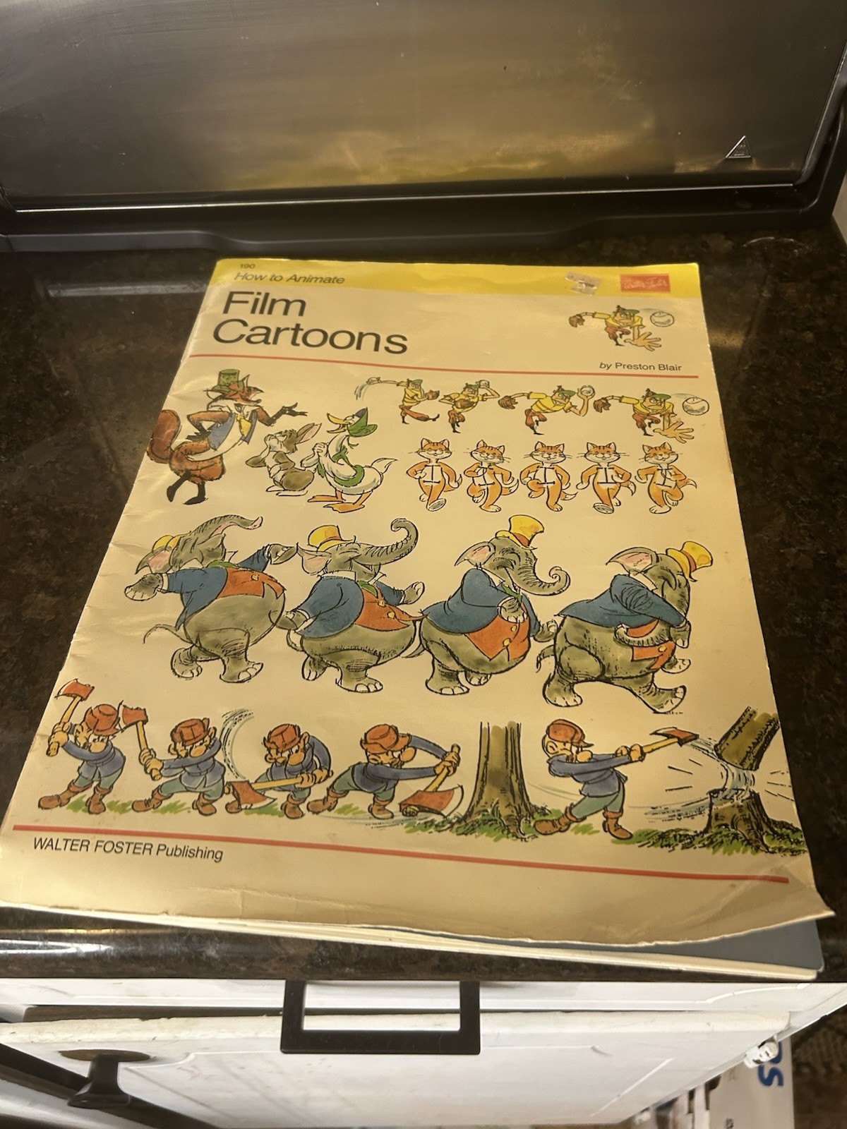 1980-How to Animate Film Cartoons by Preston Blair Walter Foster Art Book