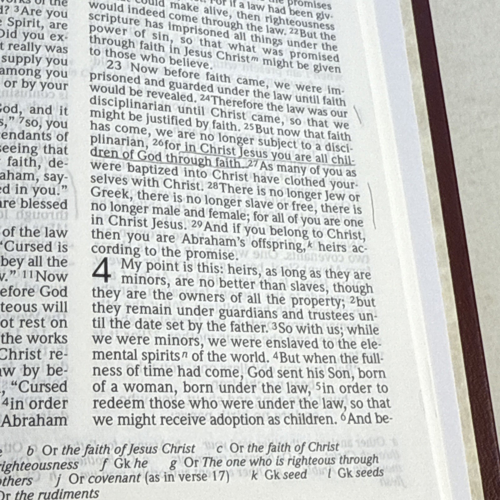 PEW HOLY BIBLE NRSV Hendrickson Hardcover Burgundy Church 1989 Study vintage