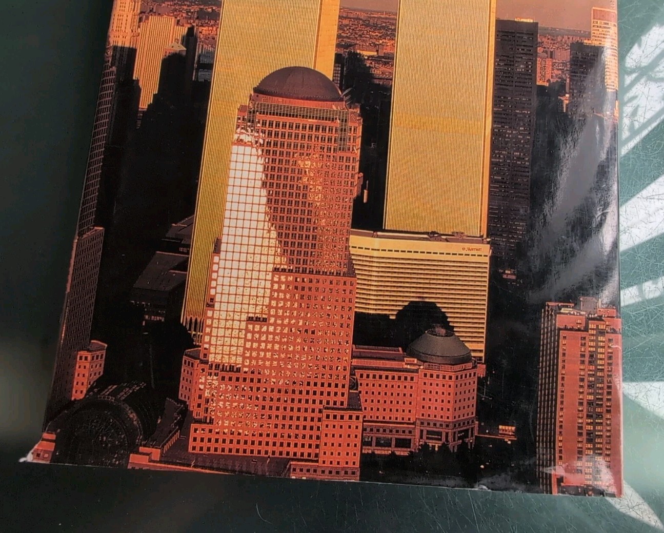 World Trade Center Oversized ( Tall ) HC Book Photos 9/11 Foldout Pages EXC Cond