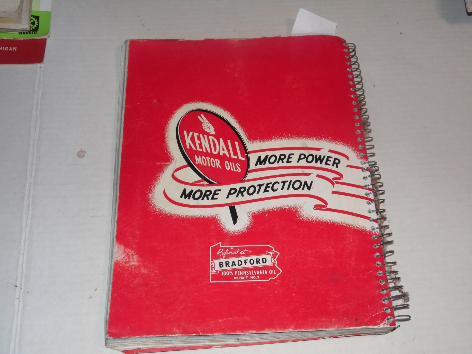 Vintage 1970 Kendall Lubrication Service Guide – 136 Pages